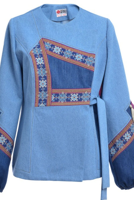 Paltoane și sacouri tradiționale: Combinarea stilului clasic cu motivele românești