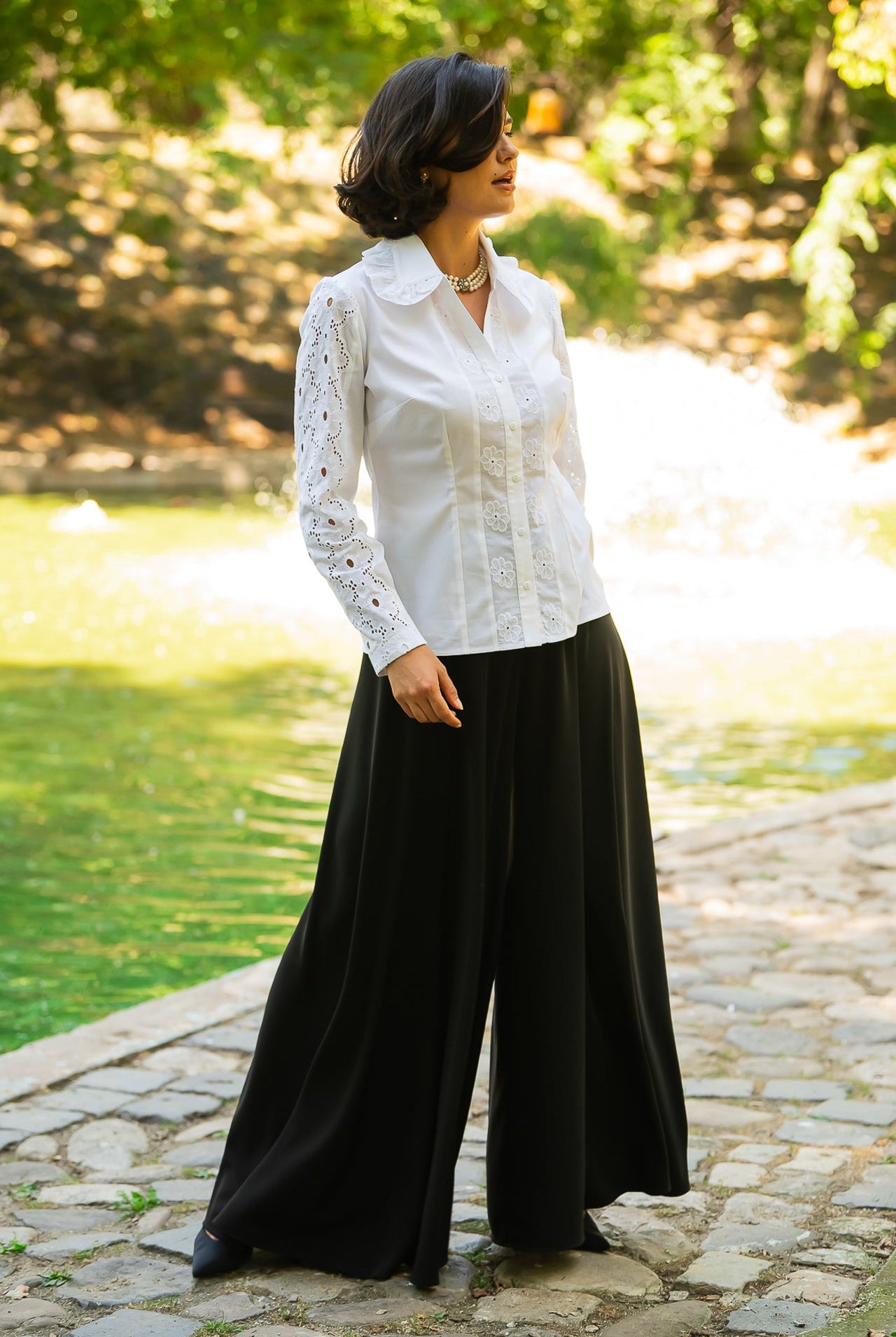 Cămăși damă ZARA vs. cămăși unice IIANA – Ce alegi când vrei mai mult decât un trend?