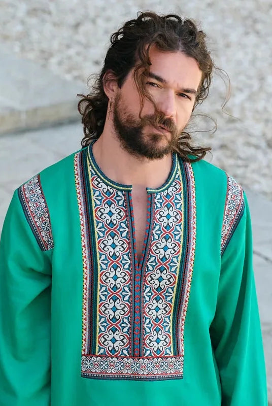 Ie bărbătească tradițională în diferite zone ale țării