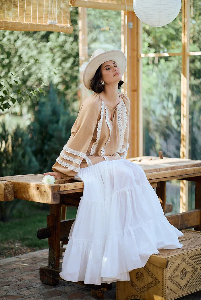 Înnoiește-ți garderoba de Paște cu piese autentice și elegante de la IIANA