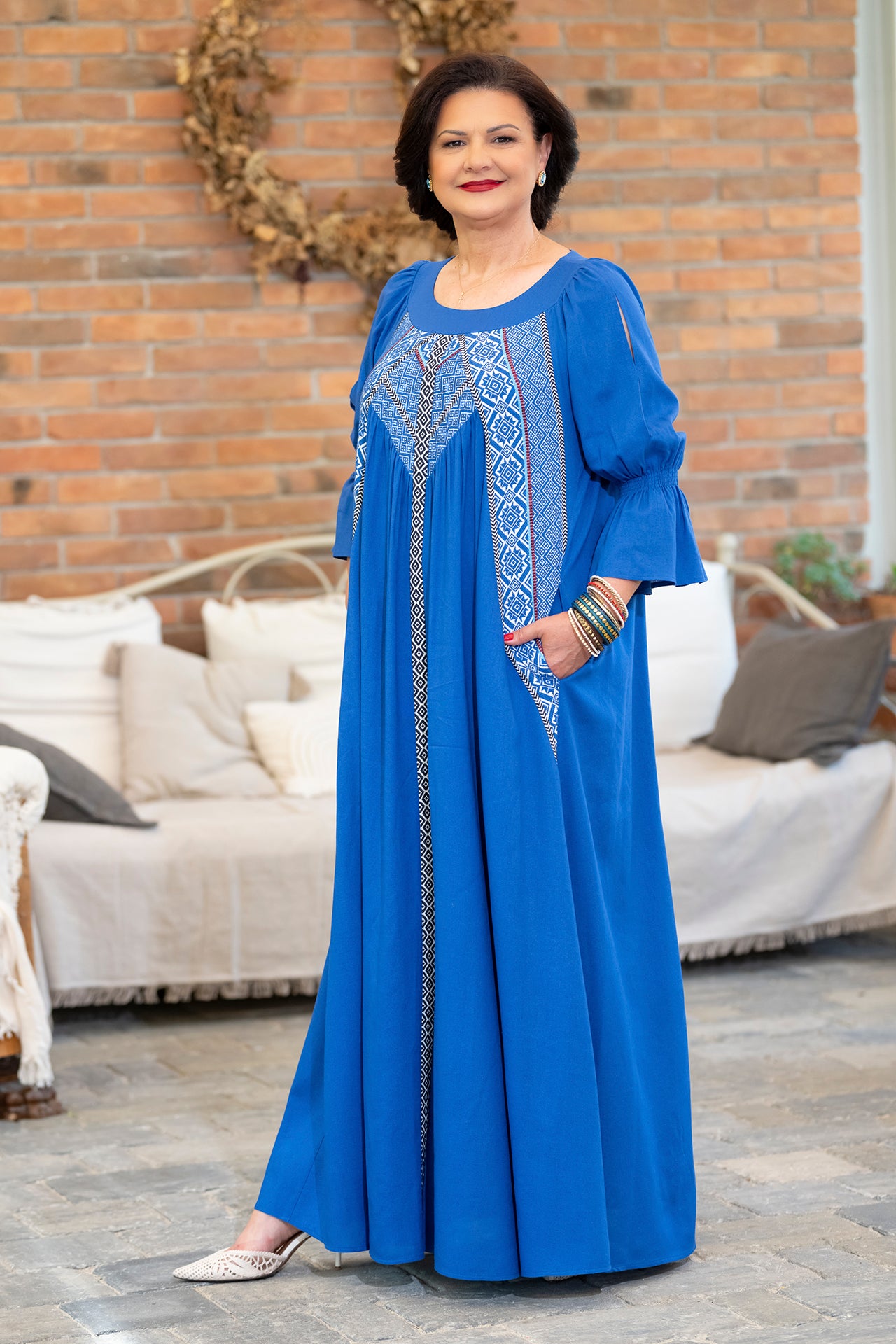 Rochia lungă albastră din in și jacquard țesut Polina
