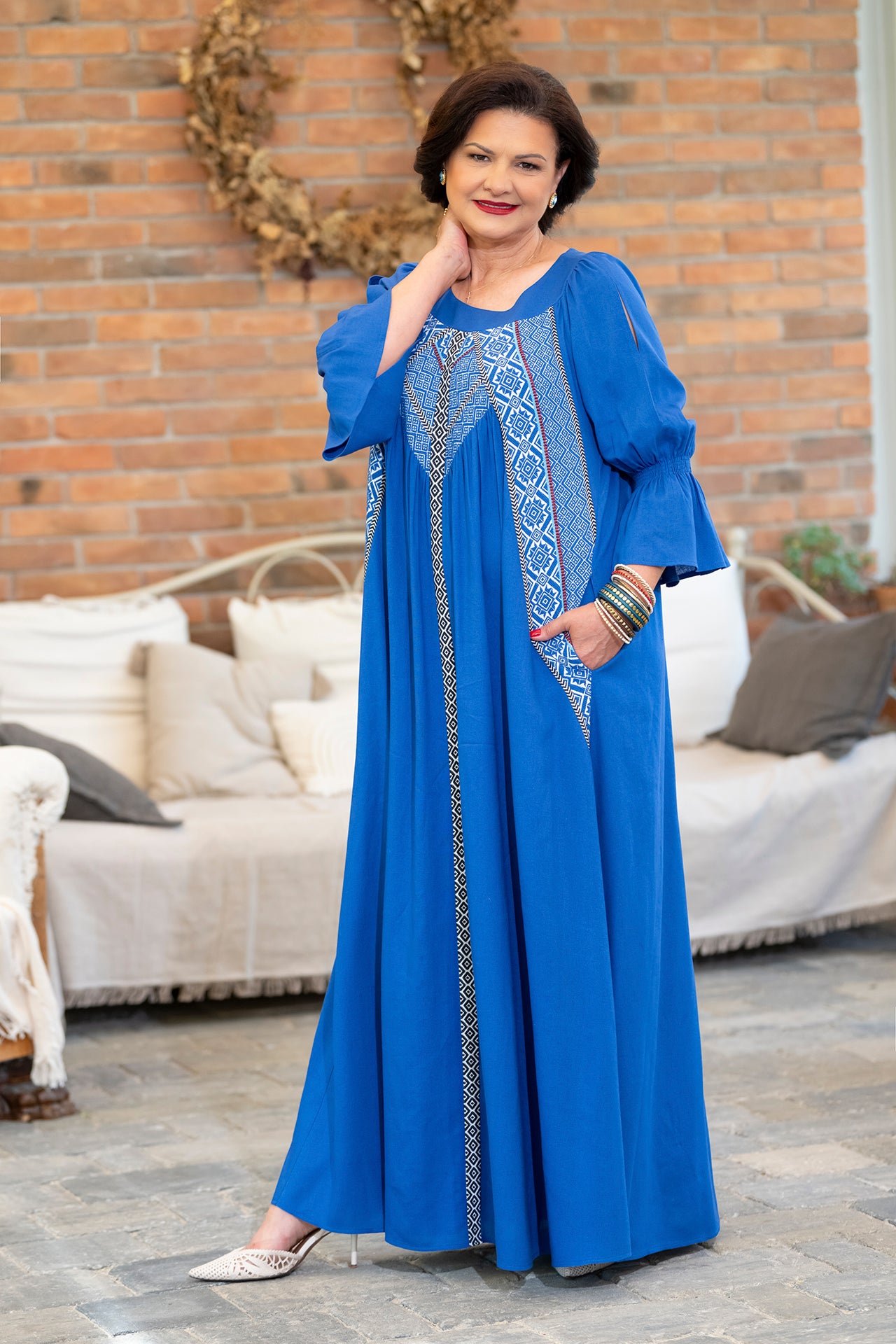 Rochia lungă albastră din in și jacquard țesut Polina