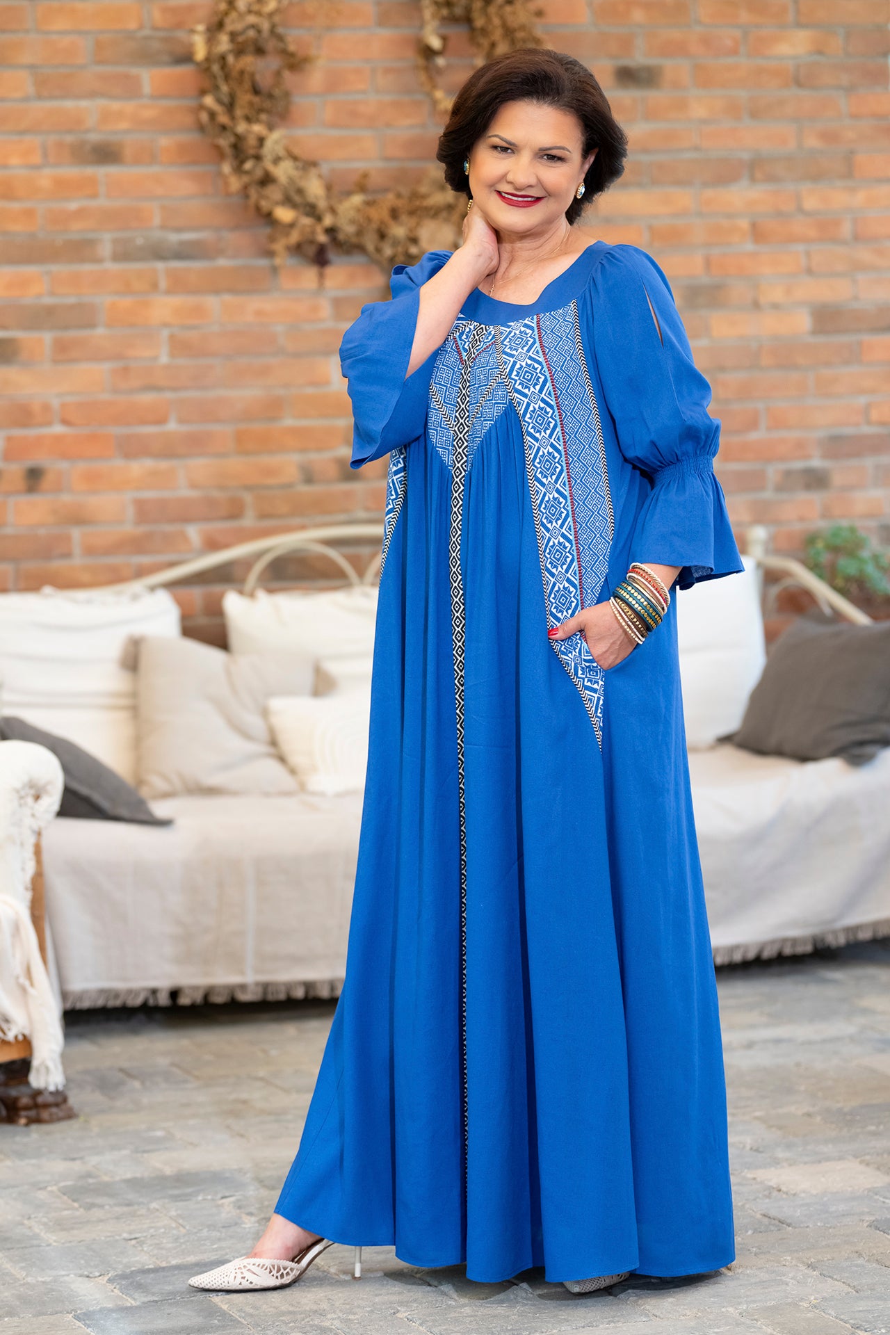 Rochia lungă albastră din in și jacquard țesut Polina