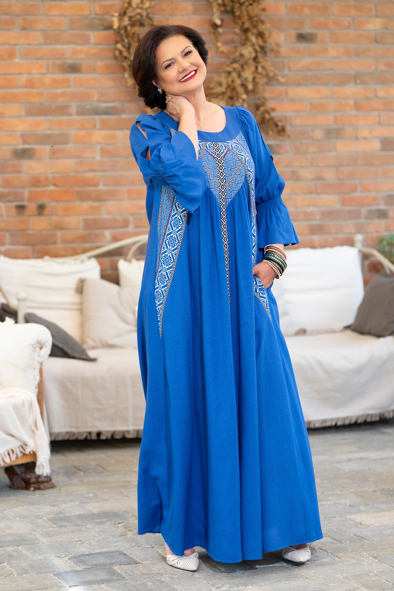 Rochia lungă albastră din in și jacquard țesut Polina