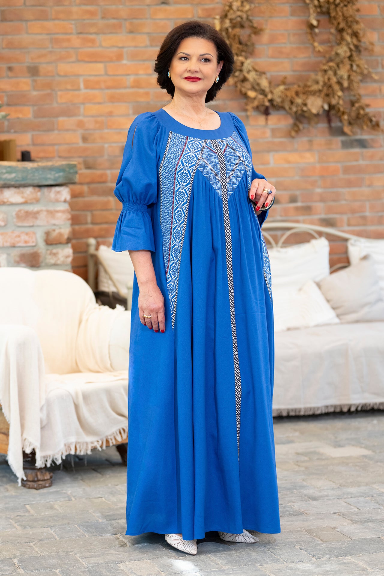 Rochia lungă albastră din in și jacquard țesut Polina
