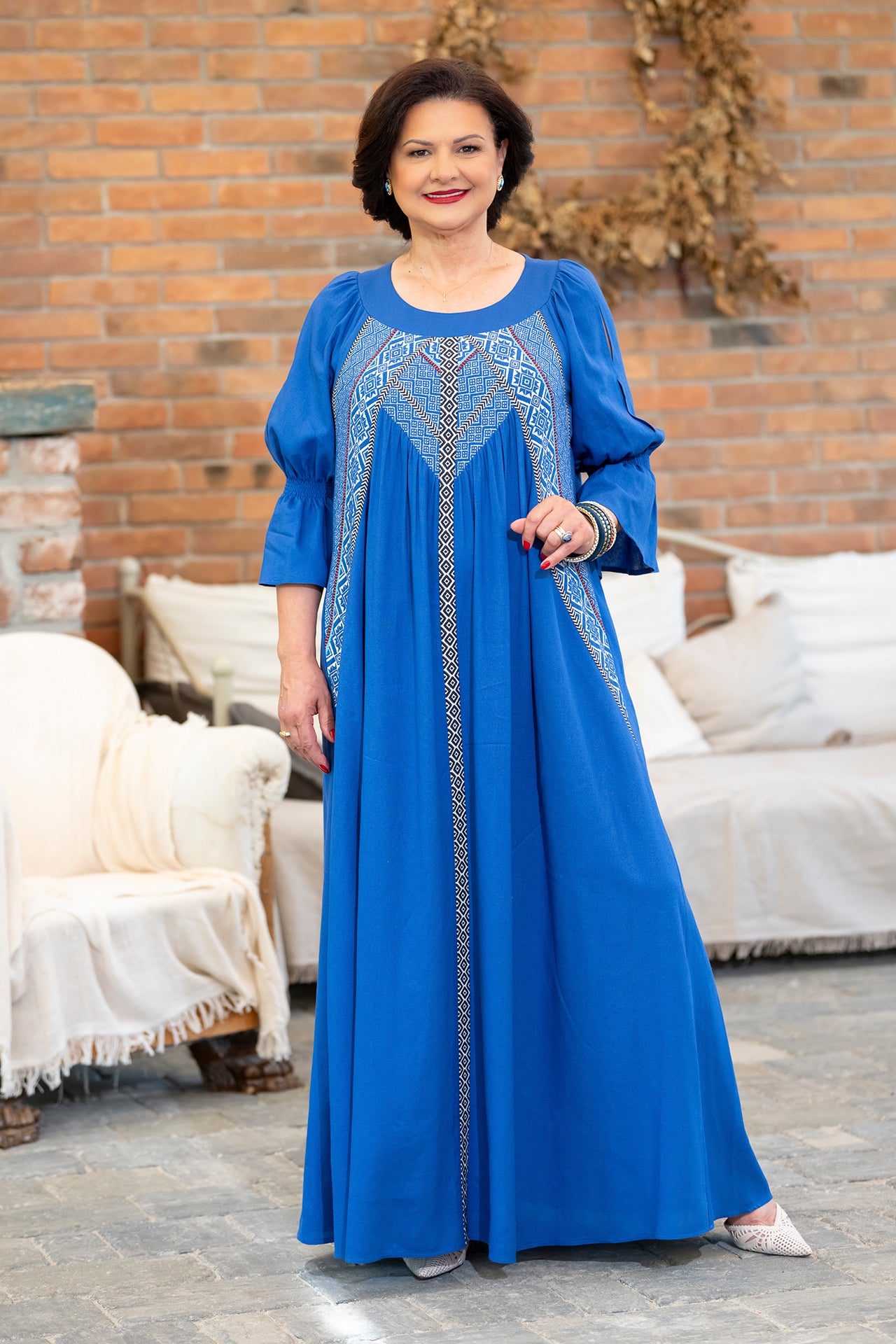Rochia lungă albastră din in și jacquard țesut Polina