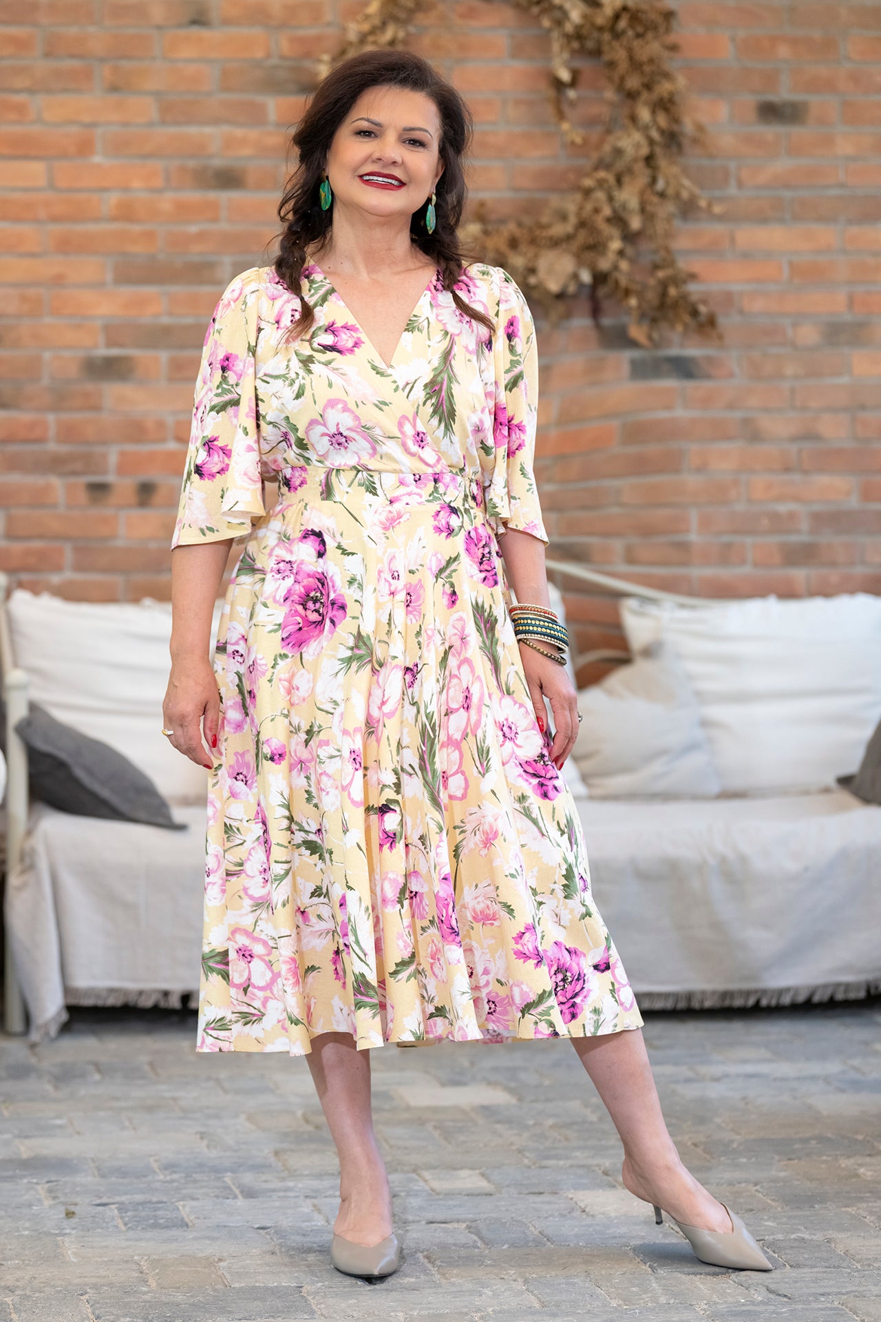 Rochie midi din in galben imprimat cu motive florale