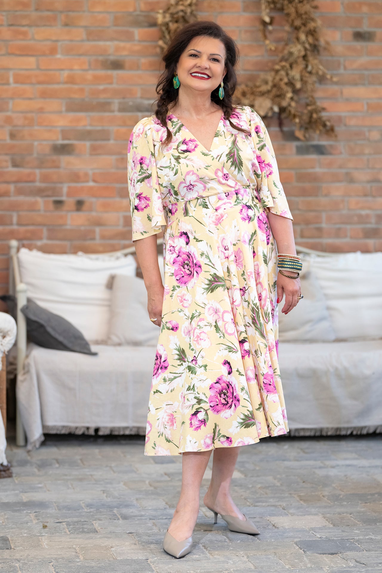 Rochie midi din in galben imprimat cu motive florale