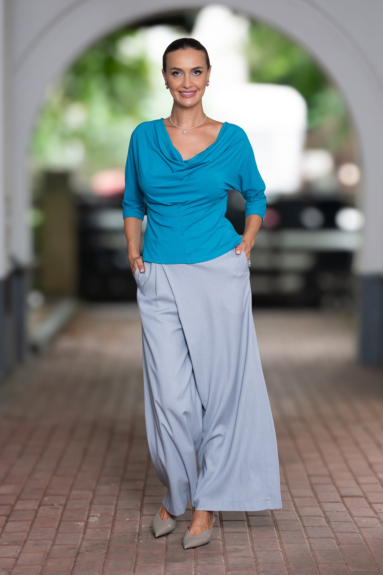 Fusta pantalon din in gri bleu cu buzunare laterale