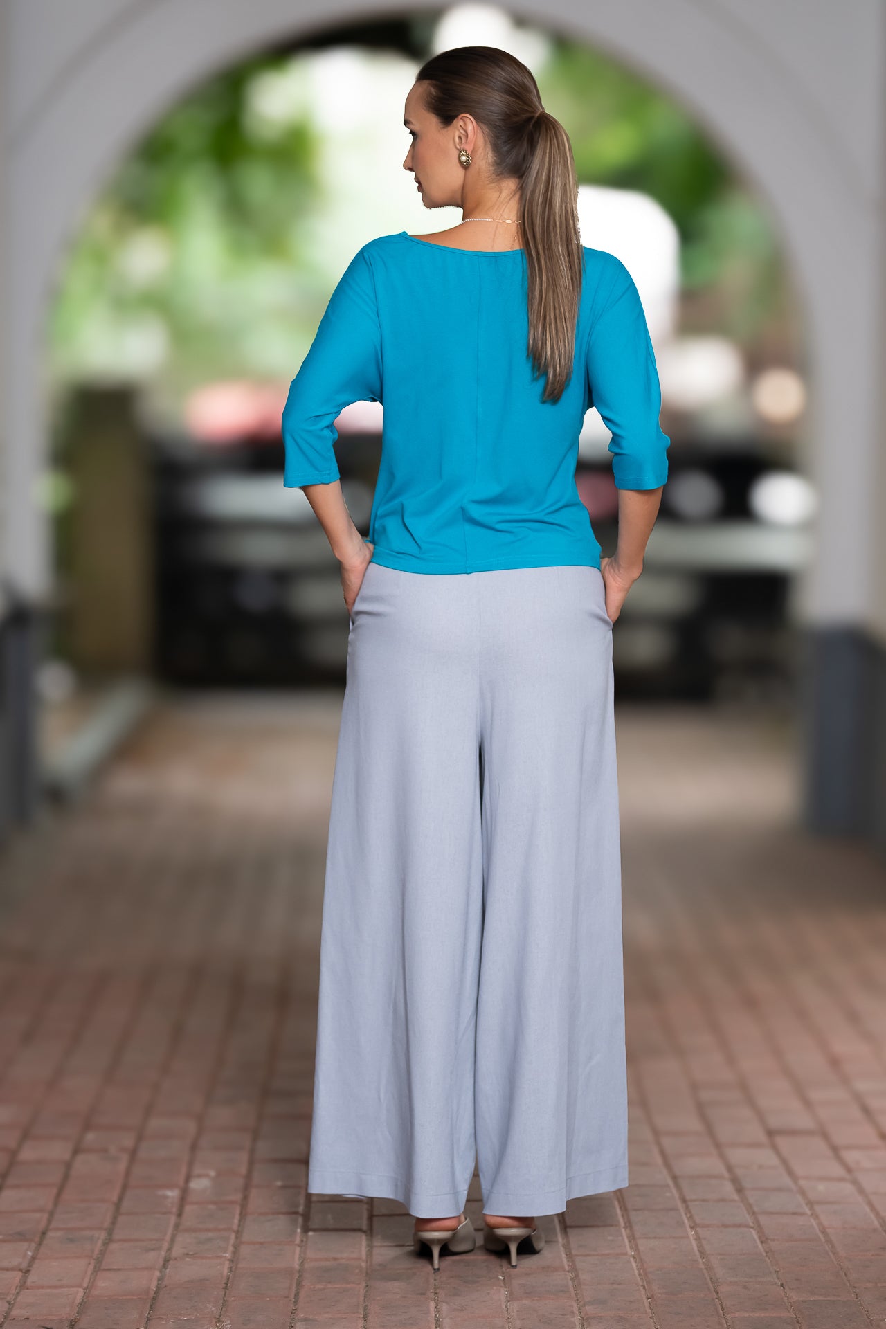 Fusta pantalon din in gri bleu cu buzunare laterale