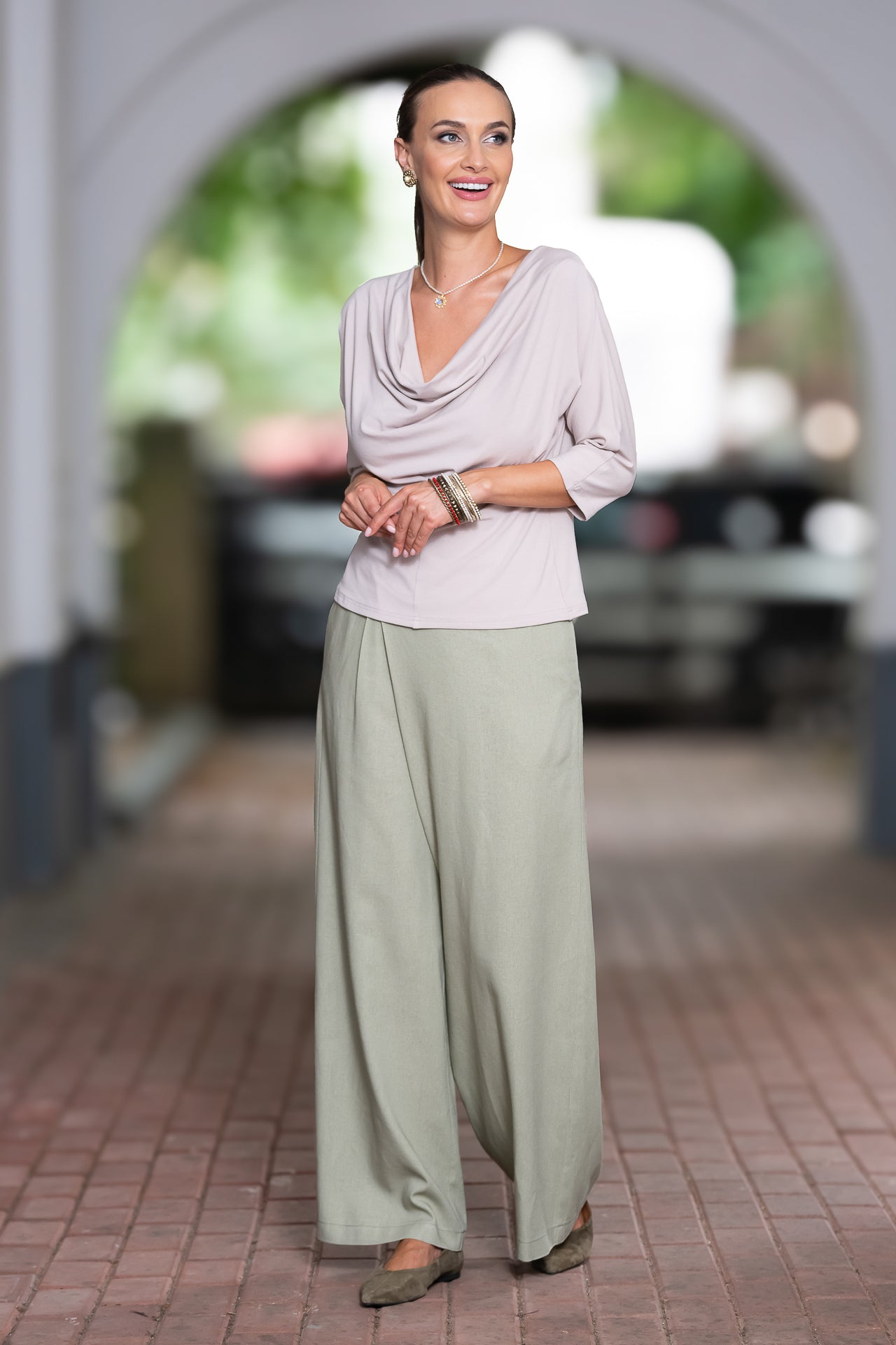 Bluza gri deschis din jerseu Femina