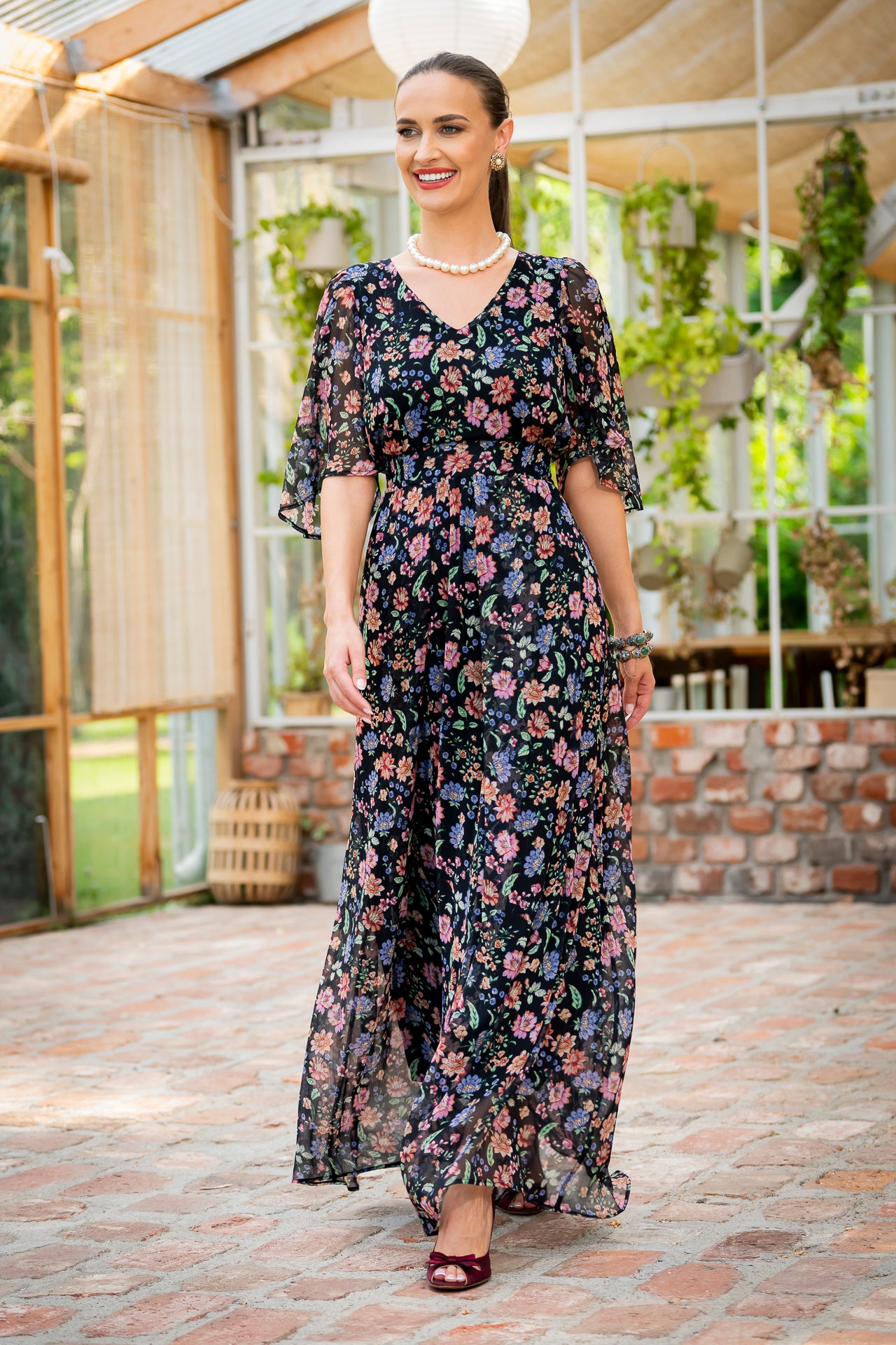 Rochie maxi din voal negru cu imprimeu floral multicolor
